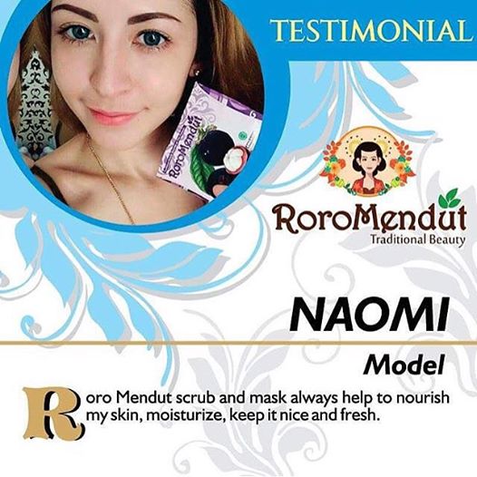 Model Naomi